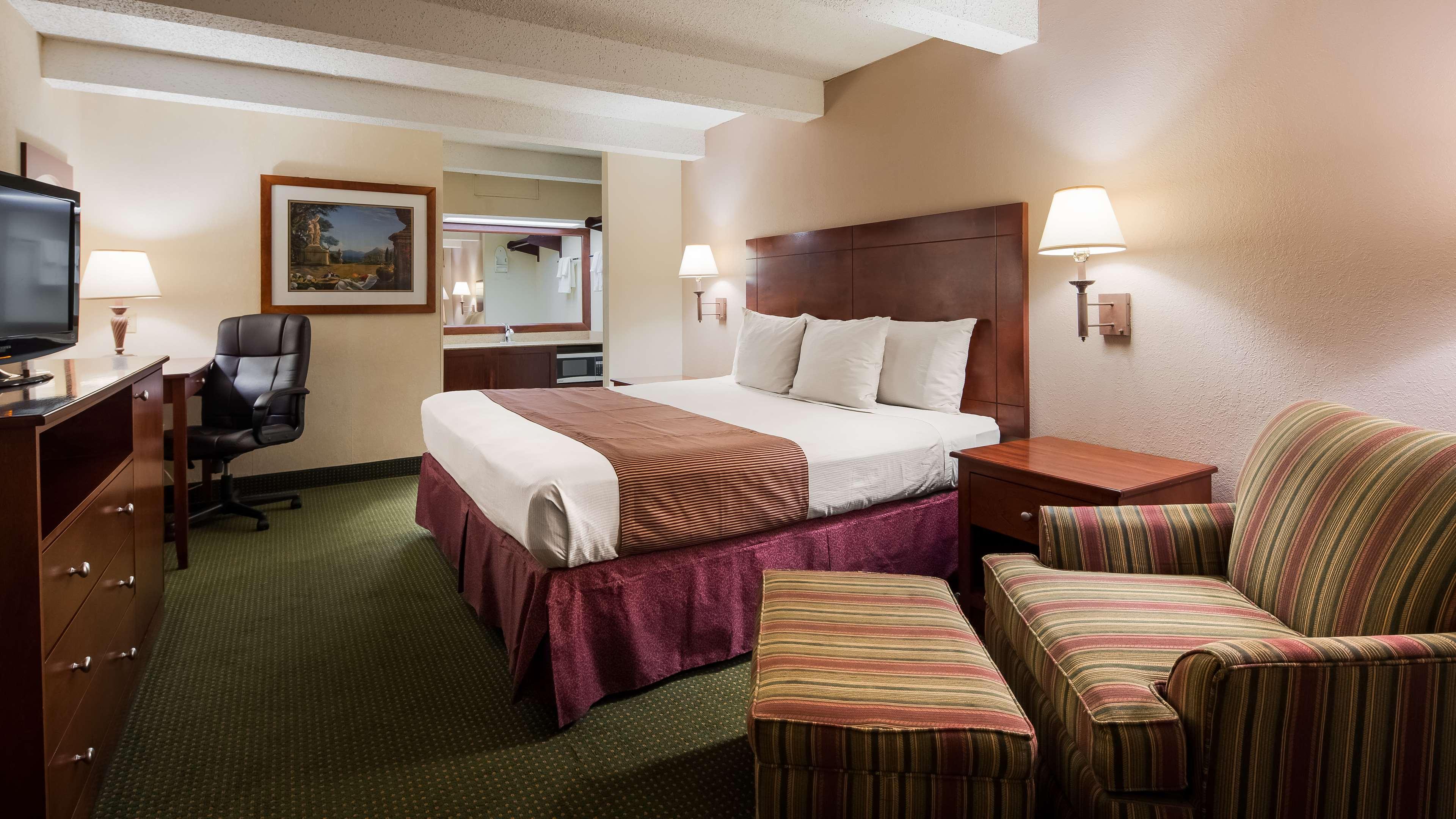 Best Western Montis Inn Сейнт Робърт Екстериор снимка