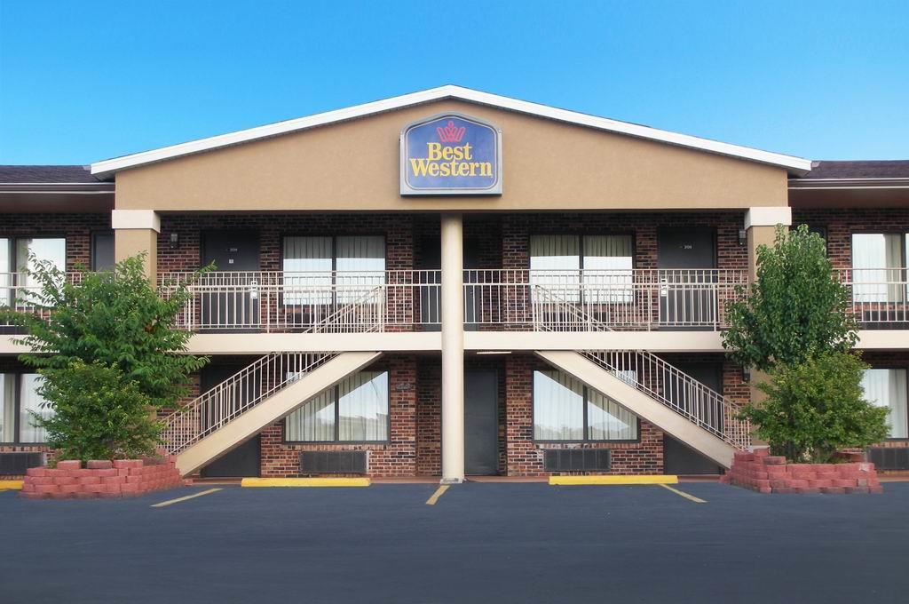 Best Western Montis Inn Сейнт Робърт Екстериор снимка