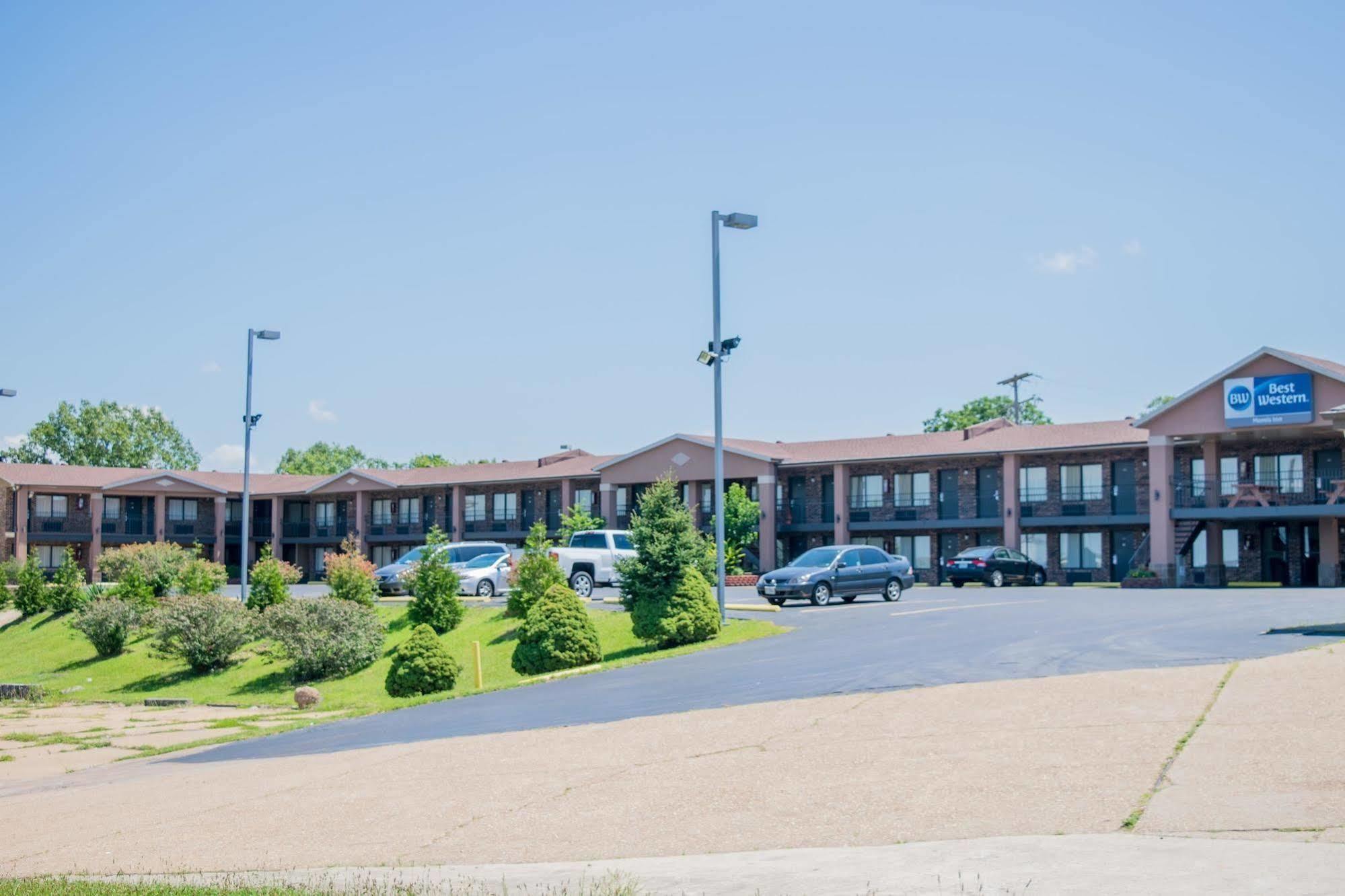 Best Western Montis Inn Сейнт Робърт Екстериор снимка